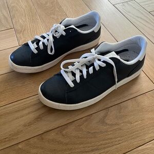 New Balance Leather Navy Sneakers - women’s size 5